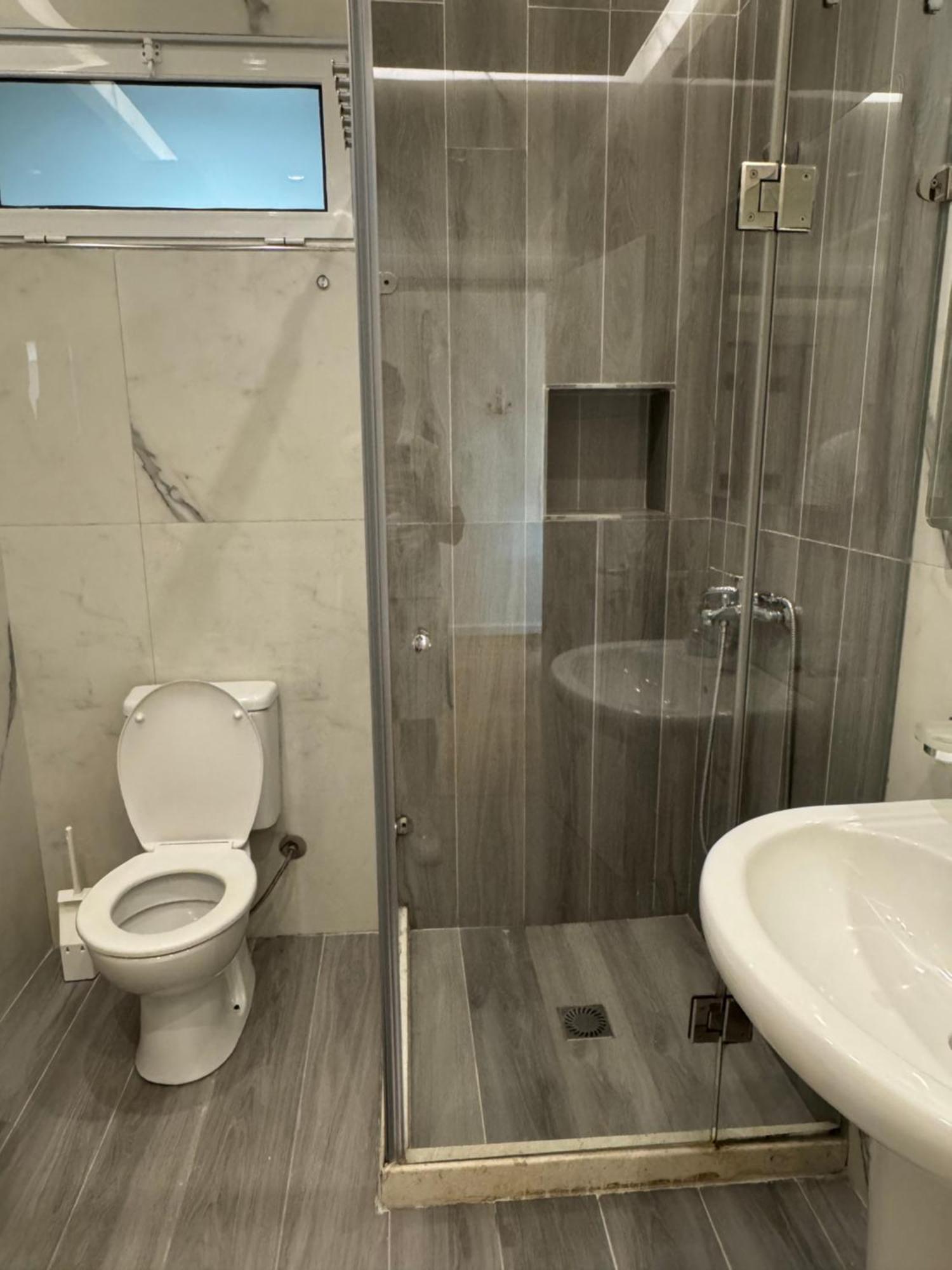 Belleview 6 *