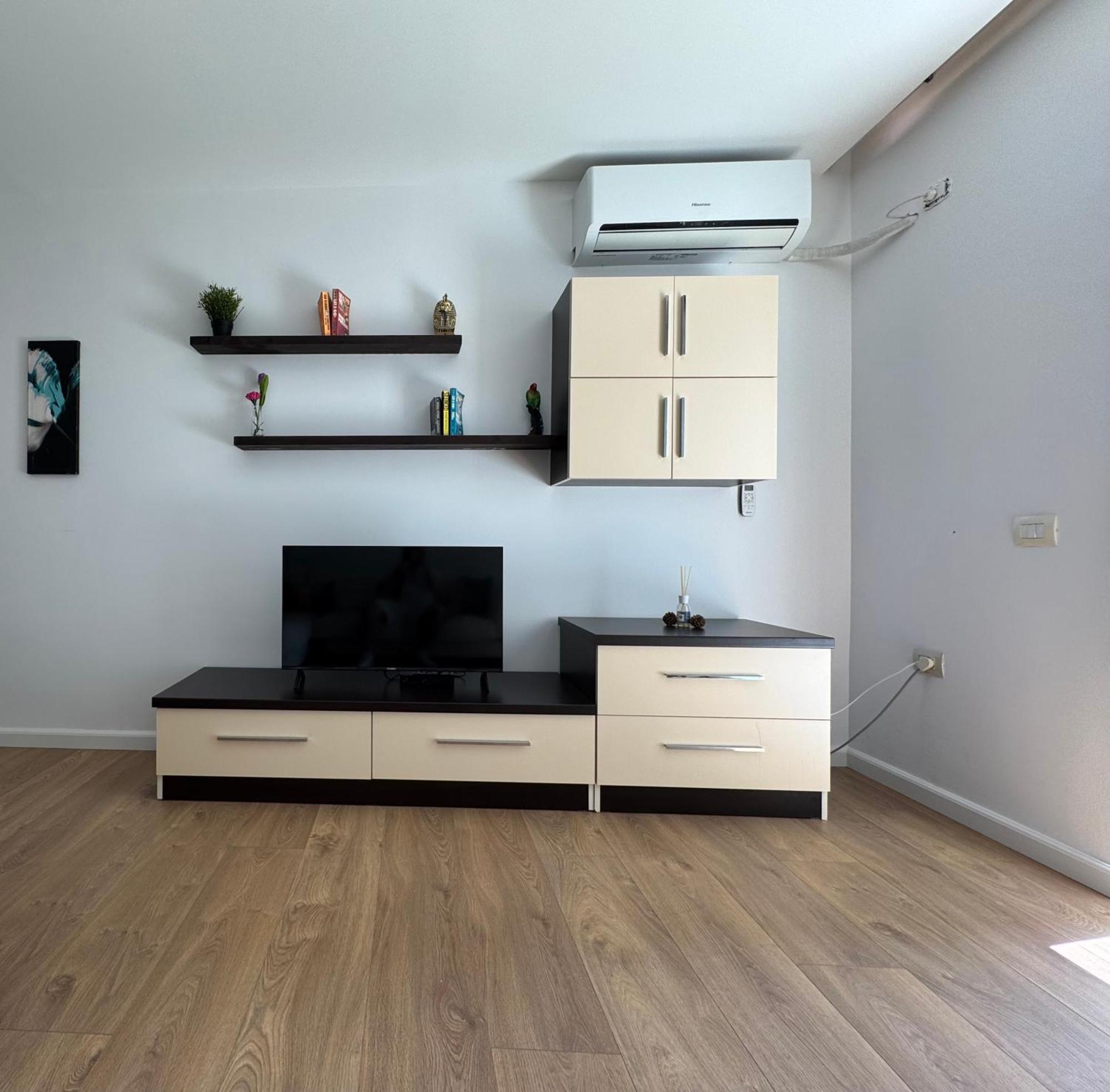 Belleview 6 Vlorë