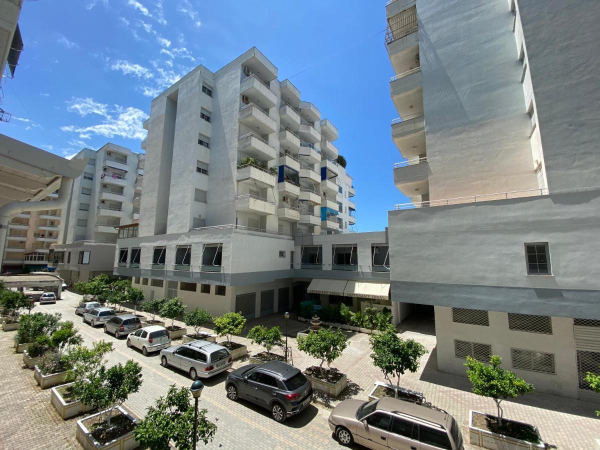 Belleview 6