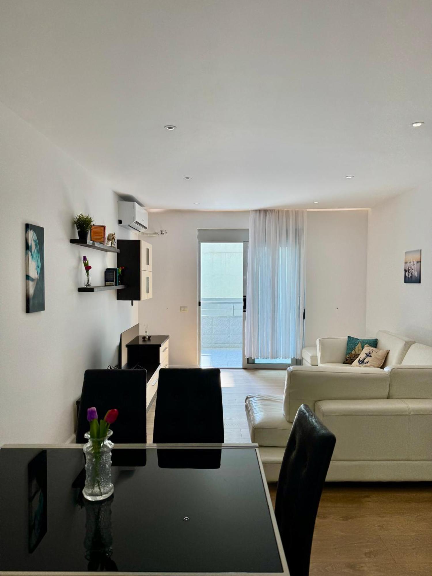 Belleview 6 * Vlorë
